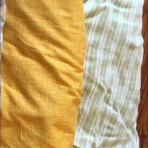 2 gender neutral crib sheets